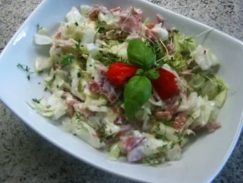 Rezept: Spitzkohlsalat Spitzkohlsalat - Rezept