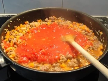 Penne mit Monas Bolognese - Rezept - Bild Nr. 3