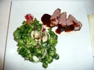 Rezept: SALAT /FELDSALAT mit Entenbrust mit Parmesanchipsvario... SALAT /FELDSALAT mit Entenbrust mit Parmesanchipsvario... - Rezept