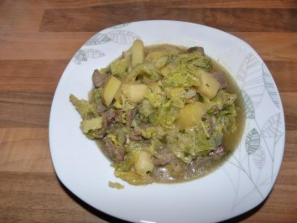 Pastinaken-Wirsing Eintopf - Rezept mit Bild - kochbar.de