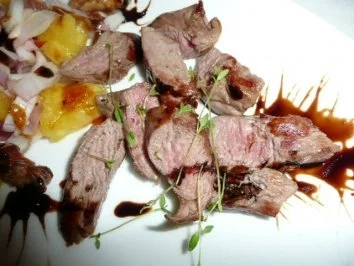 Rezept: SALAT/ROTER CHICOREE-Salat-Ananas-Lammfilet Bild Nr. 9 SALAT/ROTER CHICOREE-Salat-Ananas-Lammfilet - Rezept - Bild Nr. 9