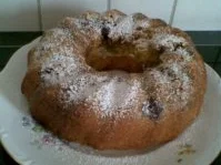 Gugelhupf mit Kirschen - Rezept - Bild Nr. 2