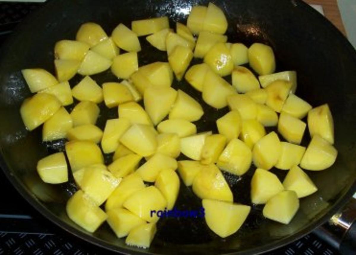 Kochen: Gulasch-Pilz-Kartoffel-Pfanne - Rezept - Bild Nr. 7
