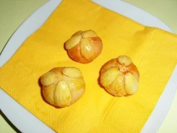 Rezept: Plätzchen: Saftige Bethmännchen Plätzchen: Saftige Bethmännchen - Rezept