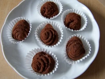 Amaretto-Kugeln - Rezept