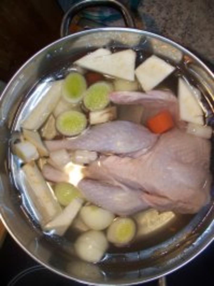 Hühnersuppe mit Nudeln - Rezept - Bild Nr. 3