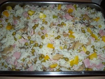 Rezept: Reisauflauf mit Schinken und Erbsen Reisauflauf mit Schinken und Erbsen - Rezept