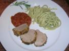 Schweinefilet in kleinem Gewürzmantel  mit roter Knoblauchsauce an Bucatini No 9 - Rezept