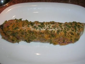 Rezept: Schweinefilet in kleinem Gewürzmantel mit roter Knoblauchsauce an Bucatini No 9 Bild Nr. 6 Schweinefilet in kleinem Gewürzmantel mit roter Knoblauchsauce an Bucatini No 9 - Rezept - Bild Nr. 6