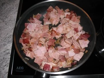 Schinkennudeln mit Mozzarella - Rezept