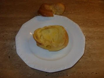 Rezept: G: Windbeutel mit Heidelbeeren Bild Nr. 3 G: Windbeutel mit Heidelbeeren - Rezept - Bild Nr. 3