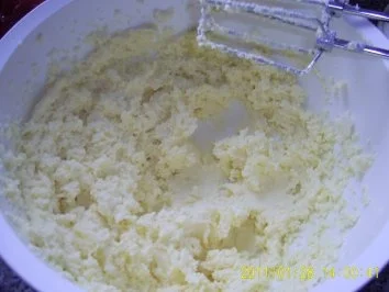 Marzipan-Marmorkuchen - Rezept - Bild Nr. 3