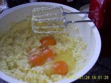 Marzipan-Marmorkuchen - Rezept - Bild Nr. 4