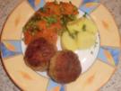 &#9829 Erbsen & Karotten mit Frikadellen &#9829 - Rezept