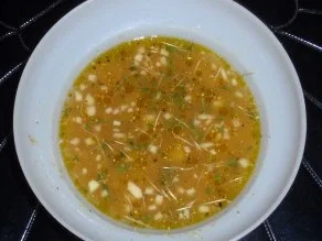 Rezept: Bunter Salat mit Putenbruststreifen und einem fruchtigem Dressing Bild Nr. 5 Bunter Salat mit Putenbruststreifen und einem fruchtigem Dressing - Rezept - Bild Nr. 5