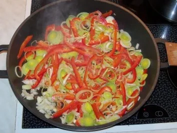 Scharfes Schweinefleisch - Rezept - Bild Nr. 5