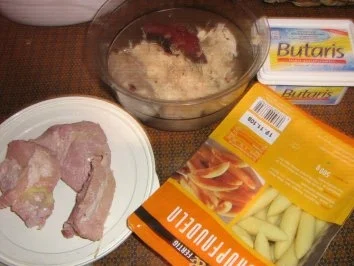 Rezept: Schupfnudeln mit Paprika, Kraut und den Resten der Schlachtplatte Bild Nr. 2 Schupfnudeln mit Paprika, Kraut und den Resten der Schlachtplatte - Rezept - Bild Nr. 2