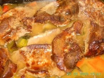 geschmorter Nackenbraten vom Schwein - Rezept - Bild Nr. 2