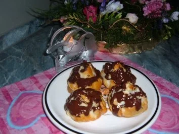 Kuchen : Blätterteig - Säckchen mit Nougat und Kirschen - Rezept