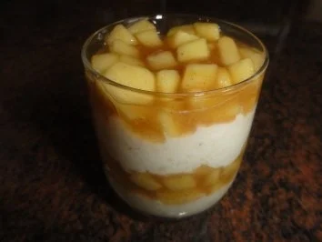 Rezept: Dessert: APFELSAUCE mit Zimtzucker Dessert: APFELSAUCE mit Zimtzucker - Rezept