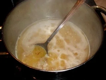 Rezept: Beilage: Schalotten-Safran-Reis Bild Nr. 5 Beilage: Schalotten-Safran-Reis - Rezept - Bild Nr. 5