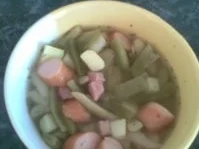 Rezept: Grüne Bohnensuppe mit Kaßler Grüne Bohnensuppe mit Kaßler - Rezept