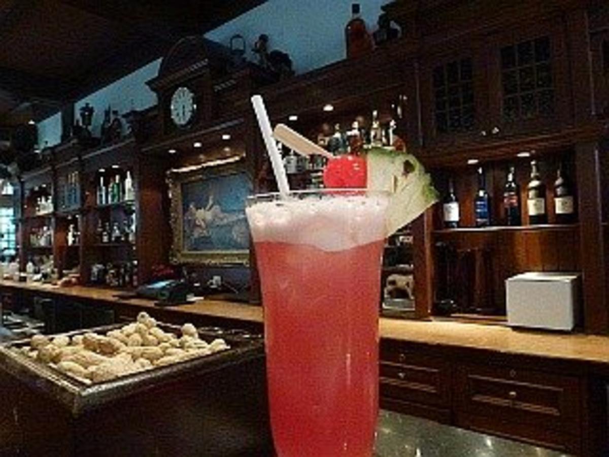 Cocktail: Singapore Sling - Rezept - Bild Nr. 2