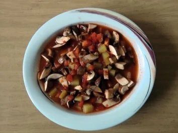 Kartoffelgulasch pikant - Rezept