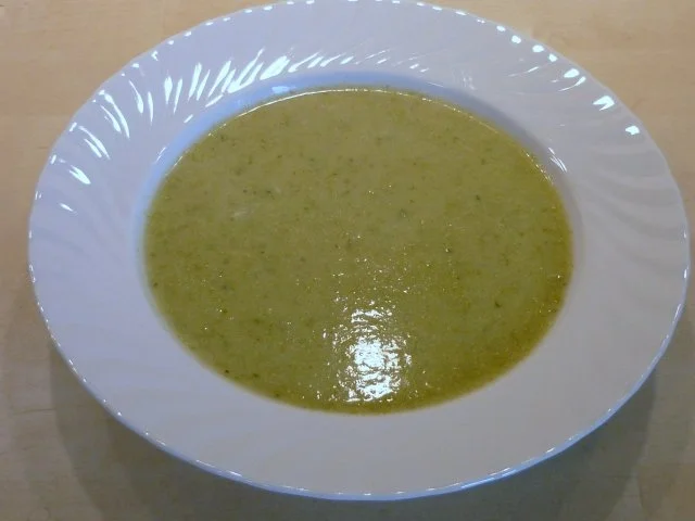 Rezept: Einfache Kohlrabisuppe Bild Nr. 3 Einfache Kohlrabisuppe - Rezept - Bild Nr. 3