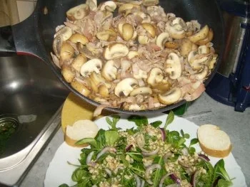 Rezept: Feldsalat und Rucola treffen Speckschwammerl Bild Nr. 6 Feldsalat und Rucola treffen Speckschwammerl - Rezept - Bild Nr. 6