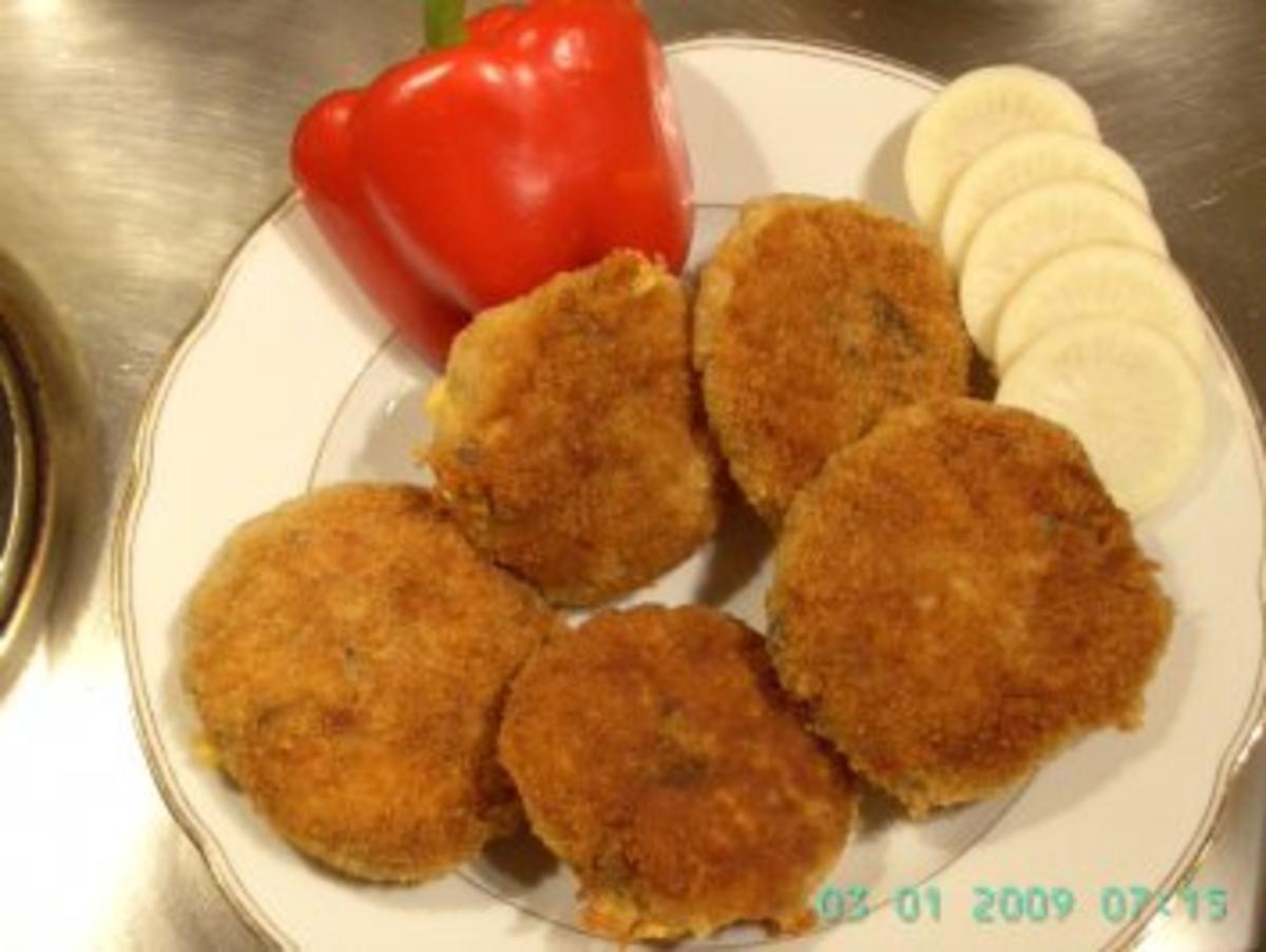 goldgelbe Fischfrikadellen - Rezept mit Bild - kochbar.de