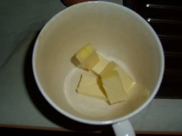 Rezept: Zuckerkuchen oder auch Polterkuchen Bild Nr. 3 Zuckerkuchen oder auch Polterkuchen - Rezept - Bild Nr. 3