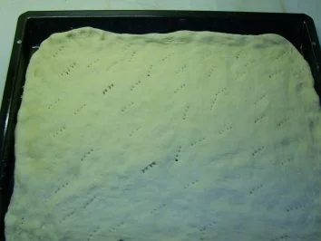 Rezept: Zuckerkuchen oder auch Polterkuchen Bild Nr. 4 Zuckerkuchen oder auch Polterkuchen - Rezept - Bild Nr. 4