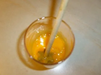 Rezept: Zuckerkuchen oder auch Polterkuchen Bild Nr. 5 Zuckerkuchen oder auch Polterkuchen - Rezept - Bild Nr. 5