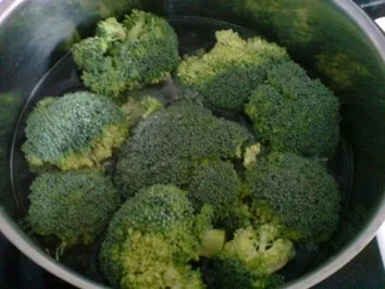 Rezept: Die letzten Grillsteaks verarbeiten - z.B. Gullasch Bild Nr. 6 Die letzten Grillsteaks verarbeiten - z.B. Gullasch - Rezept - Bild Nr. 6