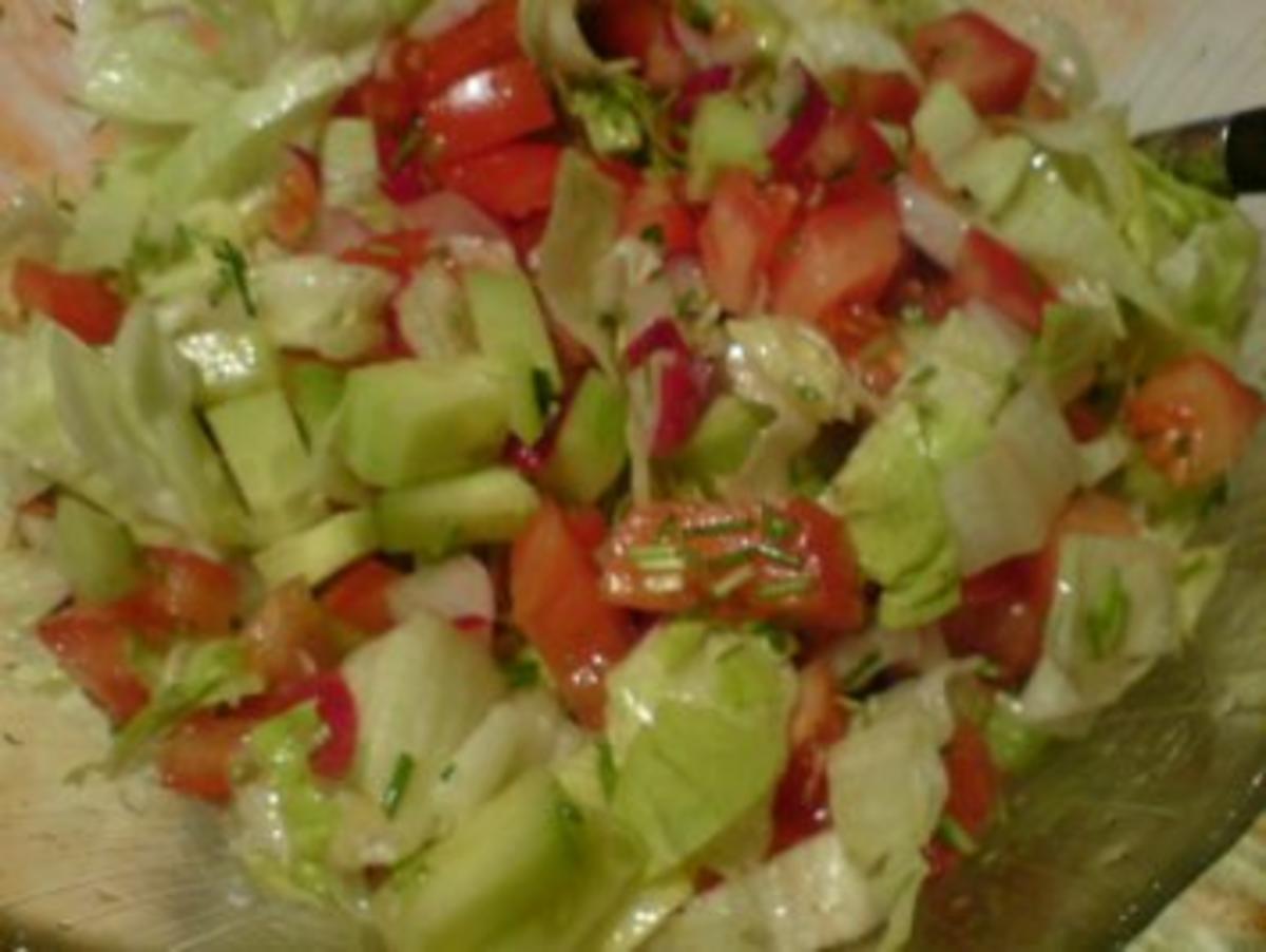 Gemischter Salat und Putenschnitzel - Rezept