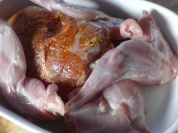 Marinierter Schweinebraten und Kaninchenvorderläufe - Rezept - Bild Nr. 5