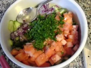 Beilage: Tomaten-Gurkensalat - Rezept - Bild Nr. 5