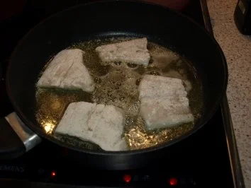 Rezept: Schwarzer Heilbutt mit Meerrettich-Senf-Soße Bild Nr. 4 Schwarzer Heilbutt mit Meerrettich-Senf-Soße - Rezept - Bild Nr. 4