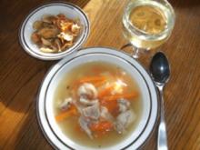Suppe: Klachelsuppe mit Topinambur-Chips - Rezept
