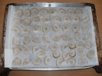 Rezept: Suppe: Klachelsuppe mit Topinambur-Chips Bild Nr. 6 Suppe: Klachelsuppe mit Topinambur-Chips - Rezept - Bild Nr. 6