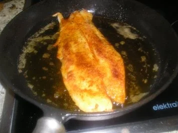 Rezept: Pangasiusfilet mit Champignon, Paprika, Tomatengemüse Bild Nr. 3 Pangasiusfilet mit Champignon, Paprika, Tomatengemüse - Rezept - Bild Nr. 3