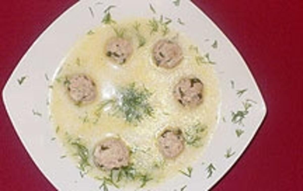 Bilder für Eier-Zitronensuppe mit Hackfleischbällchen und Reis - Rezept