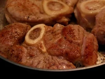 Rezept: Ossobuco alla milanese Bild Nr. 3 Ossobuco alla milanese - Rezept - Bild Nr. 3