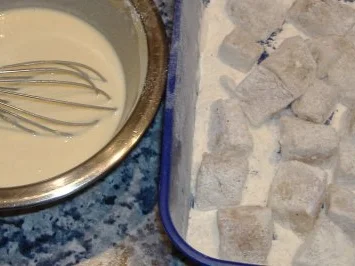 Rezept: Rotbarschkrapfen mit Zitrus-Chutney Bild Nr. 4 Rotbarschkrapfen mit Zitrus-Chutney - Rezept - Bild Nr. 4