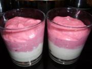 Desserts: Finnischer Preiselbeerschaum auf Joghurt - Rezept