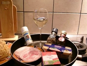 Rezept: TAGLIATELLE in herzhafter Gesellschaft Bild Nr. 2 TAGLIATELLE in herzhafter Gesellschaft - Rezept - Bild Nr. 2