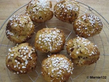 Rezept: Dattelbrötchen Dattelbrötchen - Rezept