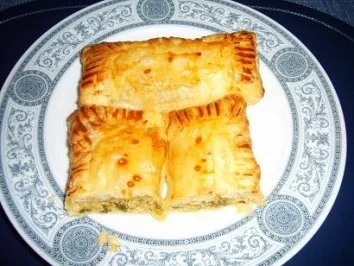 Blätterteigtaschen *türkisch* gefüllt - Rezept