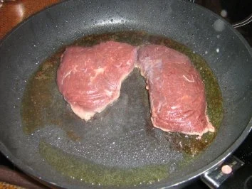 Steak mit Meerrettichbutter und Salat - Rezept - Bild Nr. 4